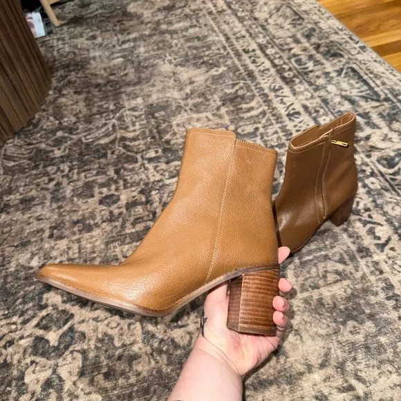 Seychelles Tan Heeled Boots with Pointed Toe size 9