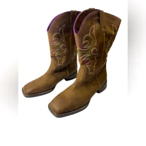 SheSole Women’s Western Square Toe Cowboy Boots Wide Calf Size 10W NIB