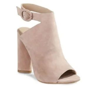 Size 10 M Kendall and Kylie Gigi Open Toe Sandals