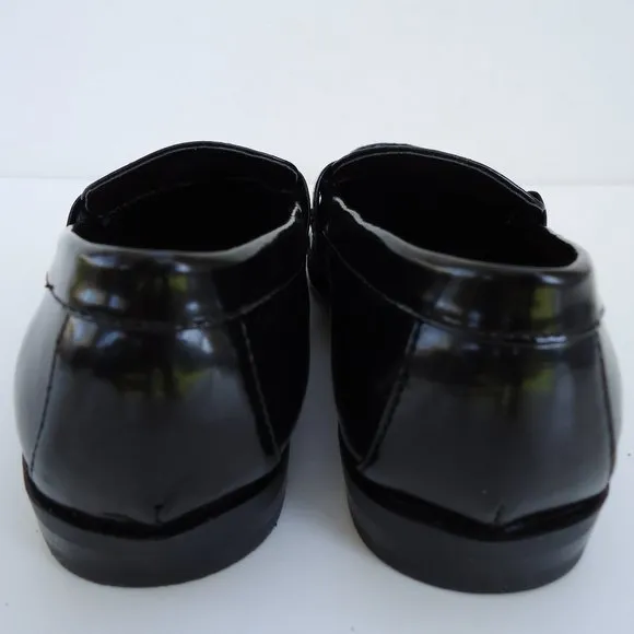 SIZE 12. NWOB. COLE HAAN &quot;Pinch Penny&quot; leather loafers.
