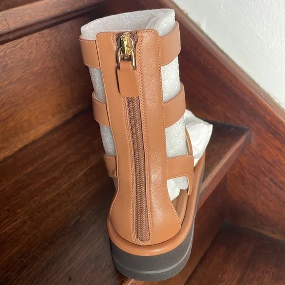 SOLD ‼️ Stuart Weitzman Gala gladiator sandals NIB