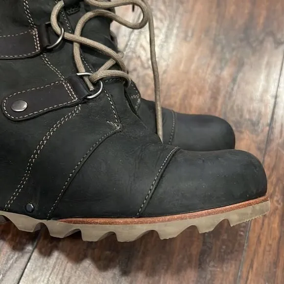 Sorel Boots size  9Joan Of Arctic Wedge Lace Mid Calf 2173-010 Black Leather GUC