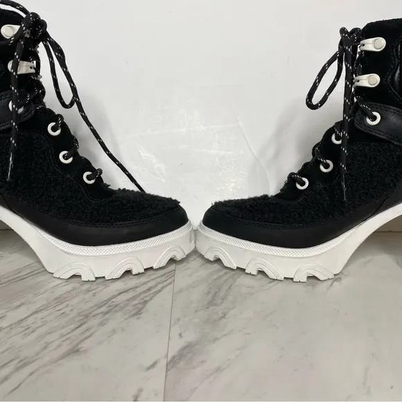 Sorel Brex Cozy Lace Up Heeled Boot 7