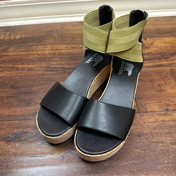 Sorel Cameron Flatform Ankle Strap Wedge Sandals Leather Black Olive Size 8