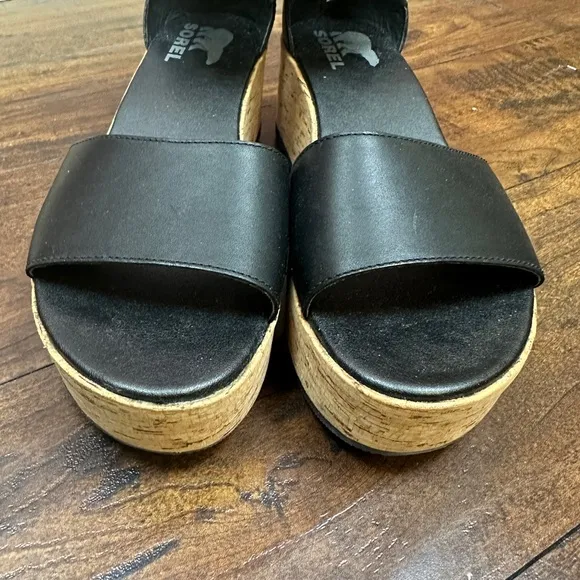 Sorel Cameron Flatform Ankle Strap Wedge Sandals Leather Black Olive Size 8