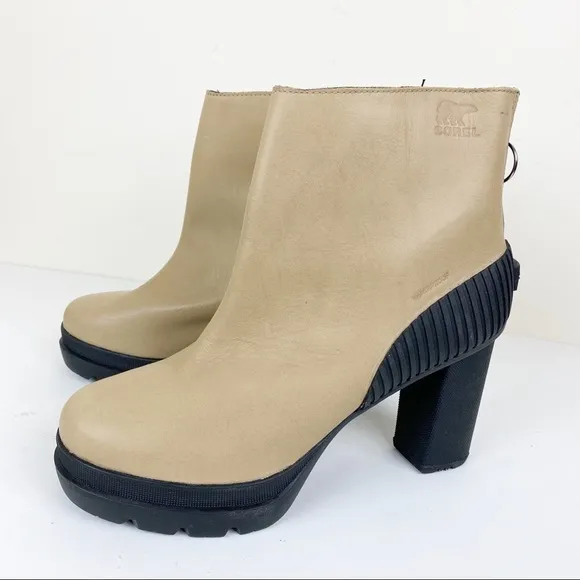 Sorel Dacie Leather Waterproof Lugged Chunky Block Heel Ankle Boots