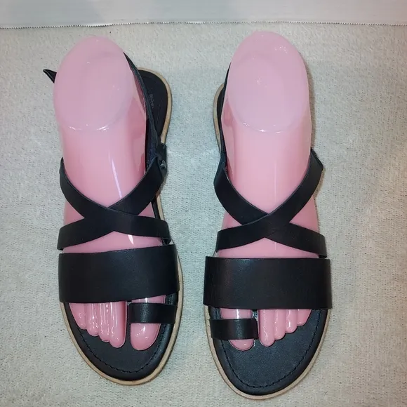 Sorel Ella Black Leather Criss Cross Strappy Sandals size 8