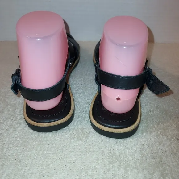 Sorel Ella Black Leather Criss Cross Strappy Sandals size 8