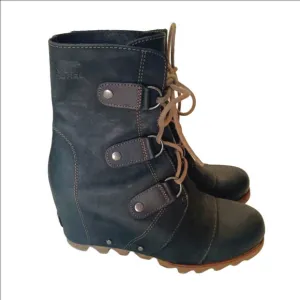 Sorel Joan Of Arctic Black Lace Up Leather Wedge Boots Booties US Size 7.5