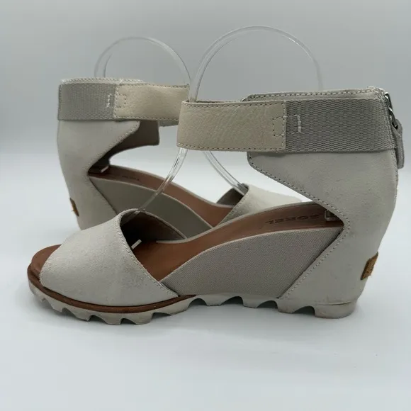 Sorel Joanie || Ankle Strap Genuine Leather Wedge Lug Sole Sandals Size 9