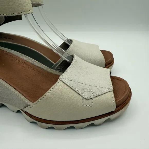 Sorel Joanie || Ankle Strap Genuine Leather Wedge Lug Sole Sandals Size 9