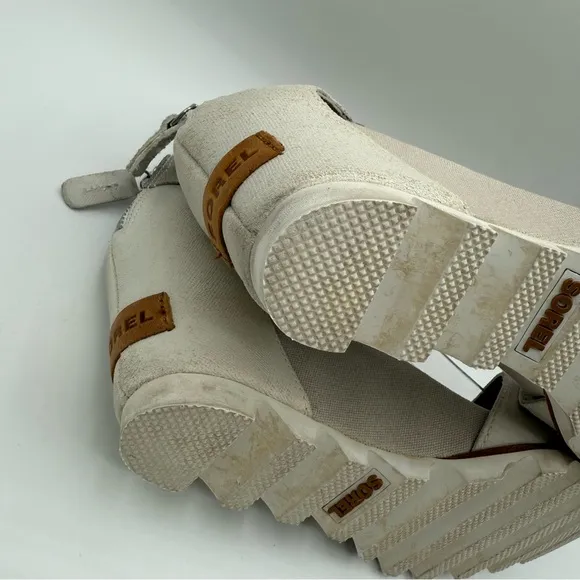 Sorel Joanie || Ankle Strap Genuine Leather Wedge Lug Sole Sandals Size 9