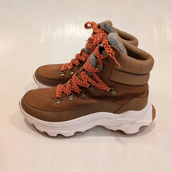SOREL Kinetic Breakthru Conquest Waterproof Lace-up Brown Boots women's size 11