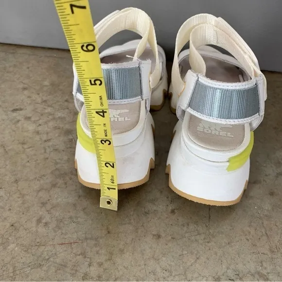 Sorel Kinetic Impact White Wedge Sandals Size 6.5