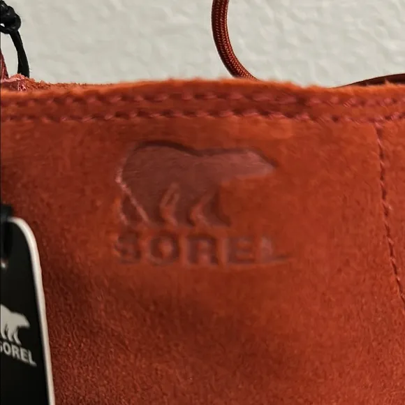 Sorel Size 7.5 Suede Hi-Line Heel Lace Up Chelsea Boots in Warp Red Tawny Buff