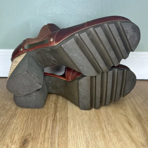 Sorel Womens 8 Red Addington Sandals Leather 2.75&quot; Heel Cut Out Shoes NL2423-29