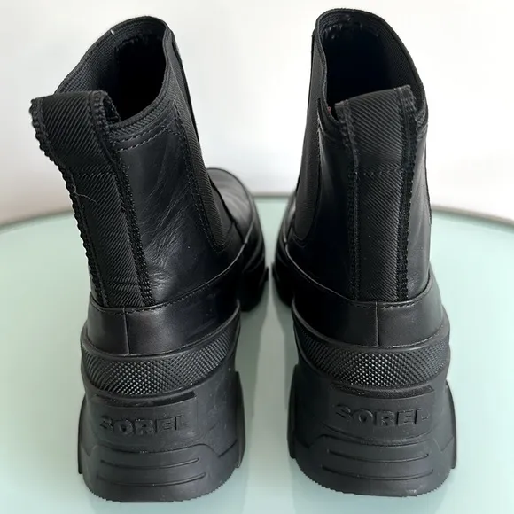 Sorel Women’s Brex Waterproof Black Chelsea Ankle Boots with Chunky Sole Size 10