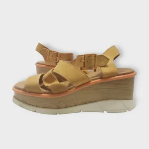 Sorel Womens Joanie III Ankle Strap Wedge Sandals Tan Sz 9 Buckle Gladiator