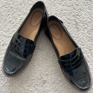 Sperry Women’s Penny Loafers