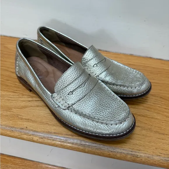Sperry Women’s Seaport Penny Loafer Gold Gilded Slip on Loafers Size 6.5