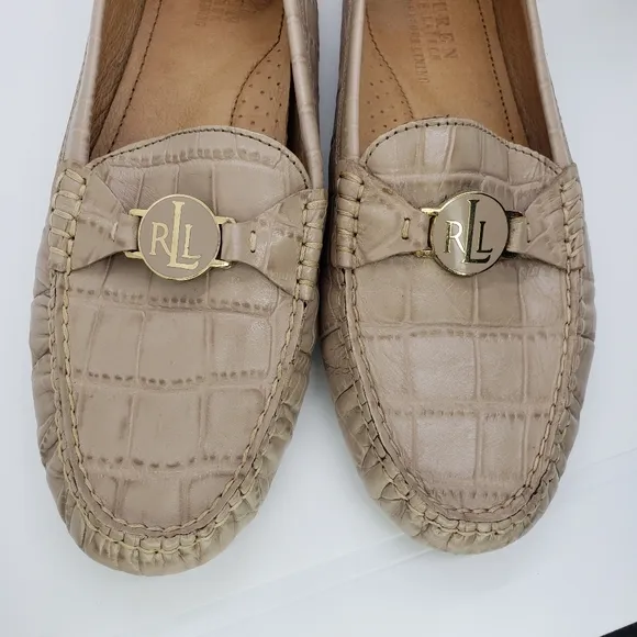 SPLIT SIZE Lauren Ralph Lauren Carley Embossed Loafers Leather Sandstone Tan