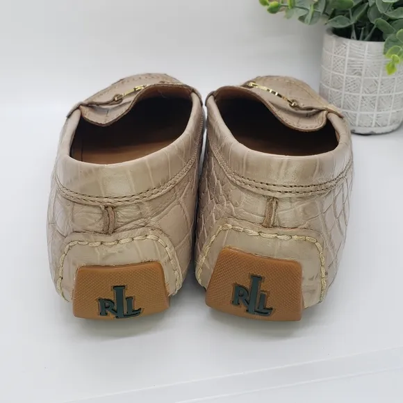SPLIT SIZE Lauren Ralph Lauren Carley Embossed Loafers Leather Sandstone Tan