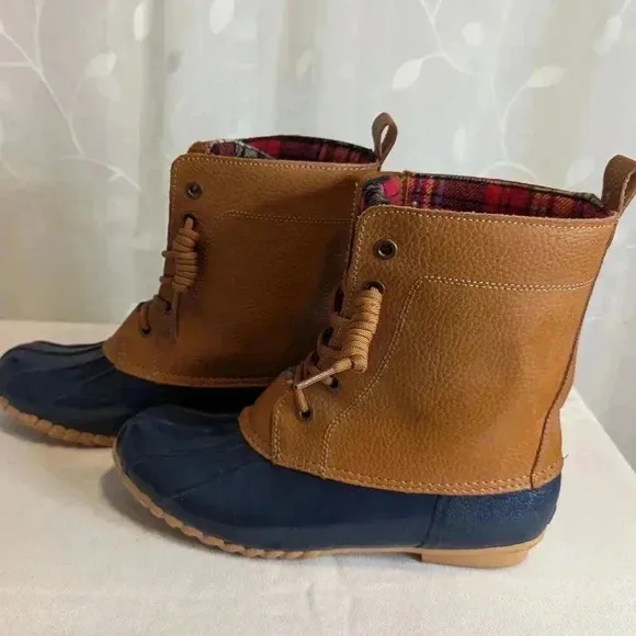 Sporto Mid-Calf Duck Boots, Faux Fur Lining, Flannel Lining, Leather Upper, 8