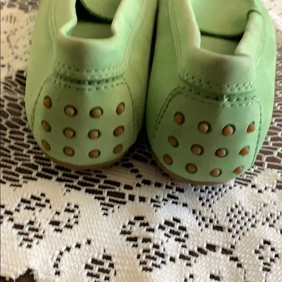 ST. JOHN'S BAY GREEN PENNY LOAFERS DRIVING LOAFERS FLATS SHOES 7.5