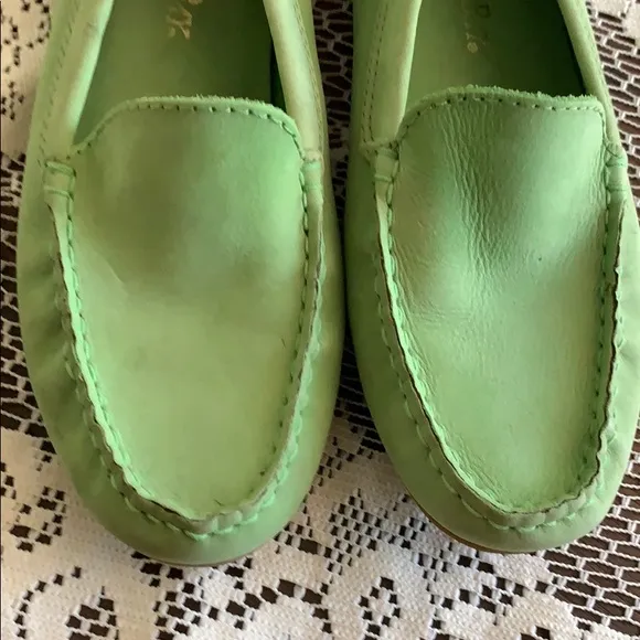 ST. JOHN'S BAY GREEN PENNY LOAFERS DRIVING LOAFERS FLATS SHOES 7.5