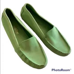ST. JOHN'S BAY GREEN PENNY LOAFERS DRIVING LOAFERS FLATS SHOES 7.5