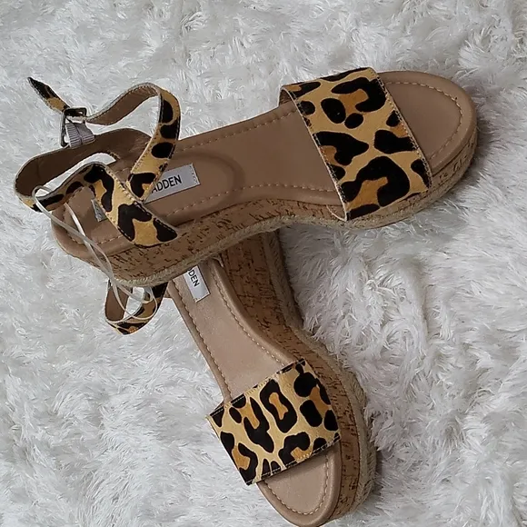 Steve Madden animal print Sandals