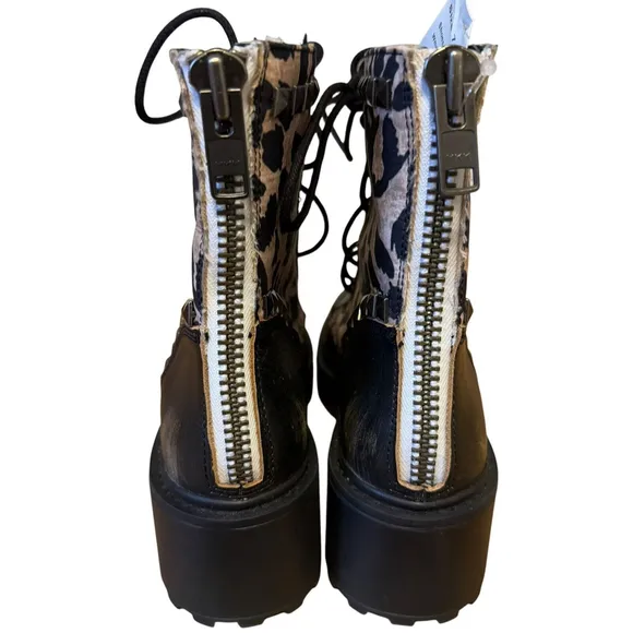 Steve Madden Avenger Leather Combat Boots Womens 7 M Studded Leopard Chunky NWOB
