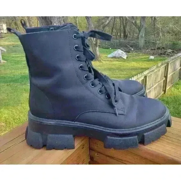 Steve Madden Chunky Platform Ankle Combat Boots Y2K 90s Retro Zip Side Size 10