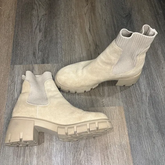 Steve Madden Hutch Boots Women US 8 Euro‎ 39 Tan Suede Platform Chelsea