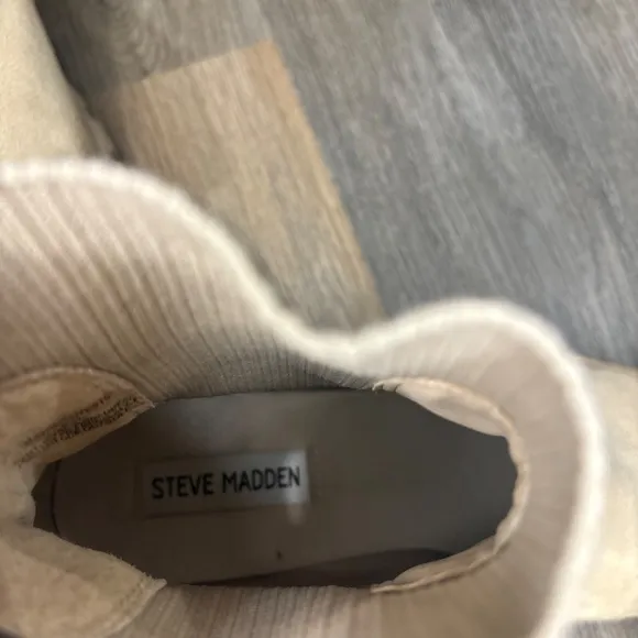 Steve Madden Hutch Boots Women US 8 Euro‎ 39 Tan Suede Platform Chelsea