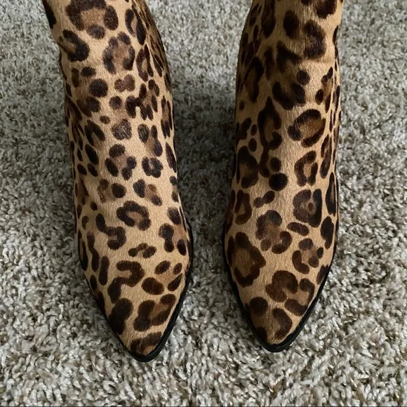 Steve Madden Justina Bootie Leopard Calf Hair Size 8