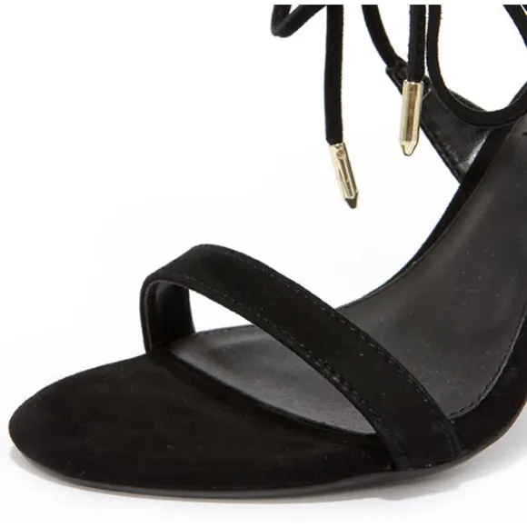 STEVE MADDEN PRESIDNT SUEDE  LEG WRAP STILETTOS BLACK HEELS SZ 8.5