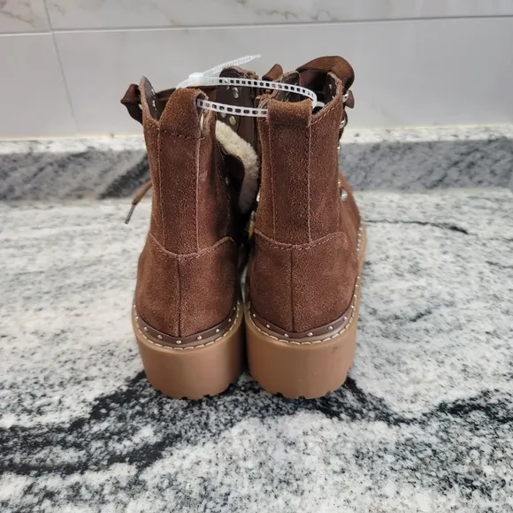STEVE MADDEN RAINER LACE FRONT CHUNKY BOOTS IN SAND SUEDE