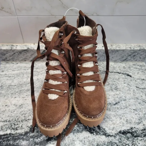 STEVE MADDEN RAINER LACE FRONT CHUNKY BOOTS IN SAND SUEDE