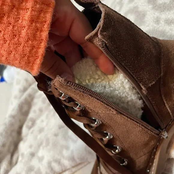 Steve Madden Rainer Lace Front Chunky Boots Suede NEW​​
