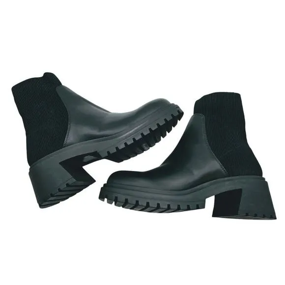 STEVE MADDEN Women’s Holley Chelsea Black Leather Lug Boot , Size 8.5