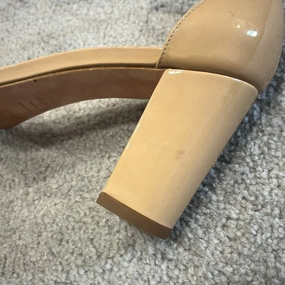 Stuard Weitzman Patnet Leather Sandals Discontinued