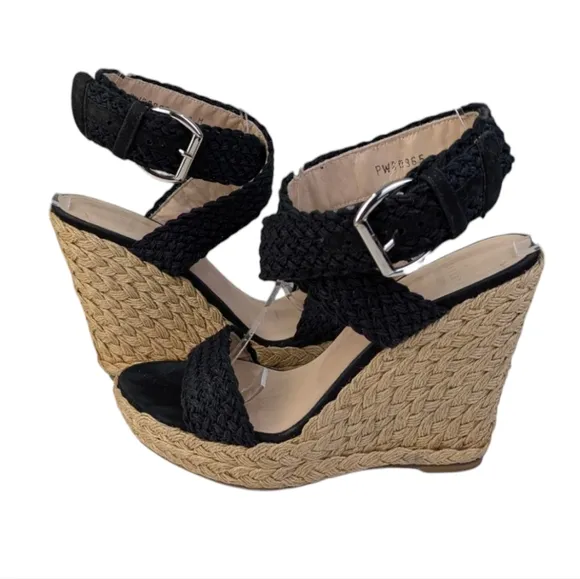 Stuart Weitzman Alex Crochet Espadrilles GUC Size 9M    S3311