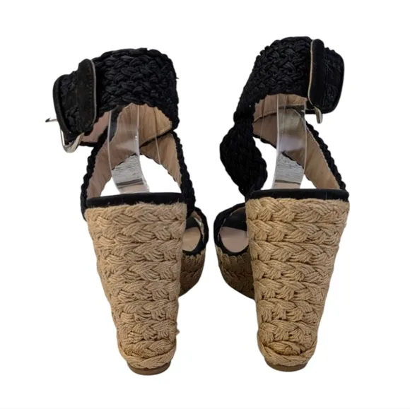 Stuart Weitzman Alex Crochet Espadrilles GUC Size 9M    S3311