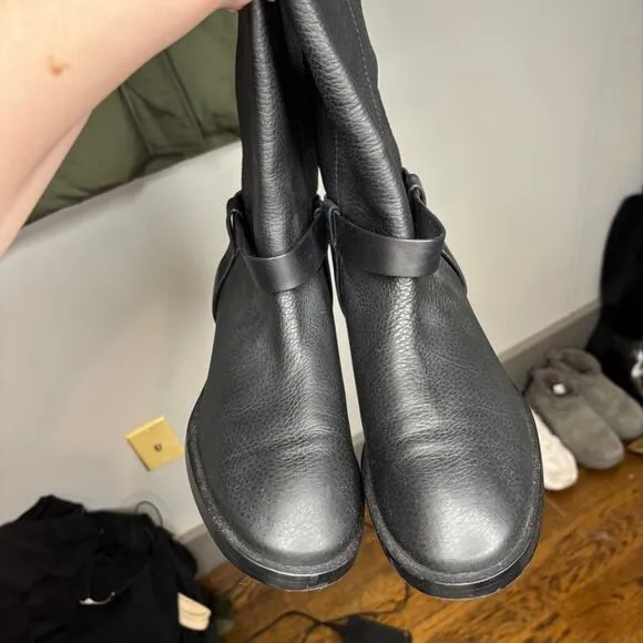 Stuart Weitzman Casey Pebbled Leather Riding Boots