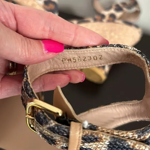 Stuart Weitzman Leopard Print Espadrilles Wedge Sandal Ankle Strap Sz 8.5