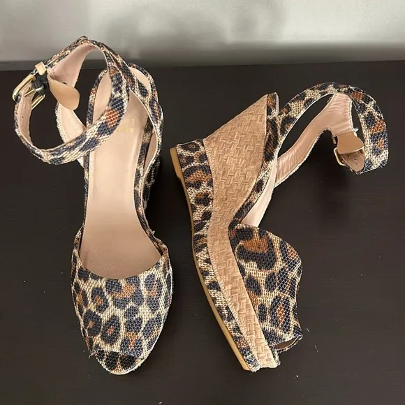 Stuart Weitzman Leopard Print Espadrilles Wedge Sandal Ankle Strap Sz 8.5
