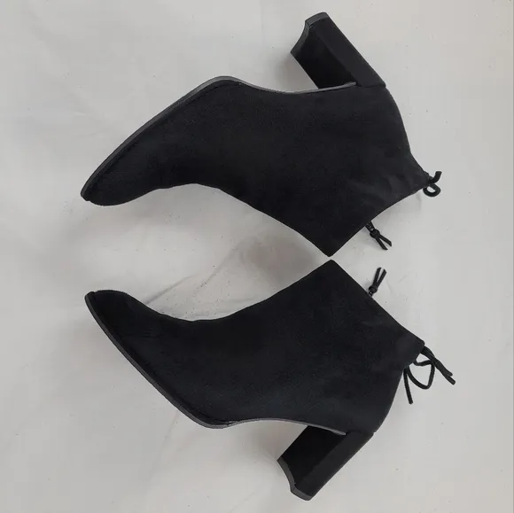 Stuart Weitzman Lofty Black Suede Block Heels Annkle Boots size 7.5 M