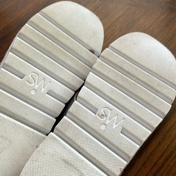 Stuart Weitzman Roza Lift Leather Silver Slide Sandals Size 6B