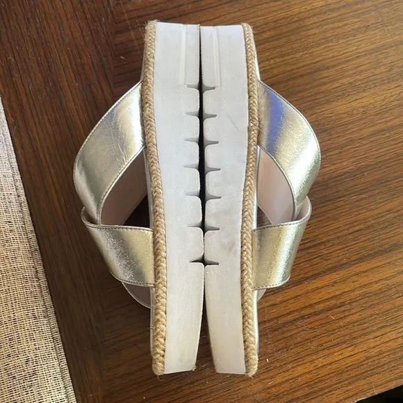 Stuart Weitzman Roza Lift Leather Silver Slide Sandals Size 6B